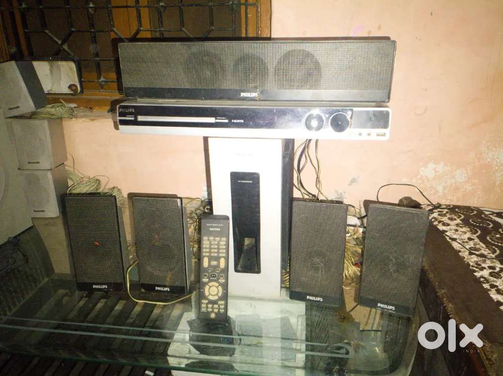 Philips 5.1 home theater & Panasonic 5cd changer  5.1home theater
