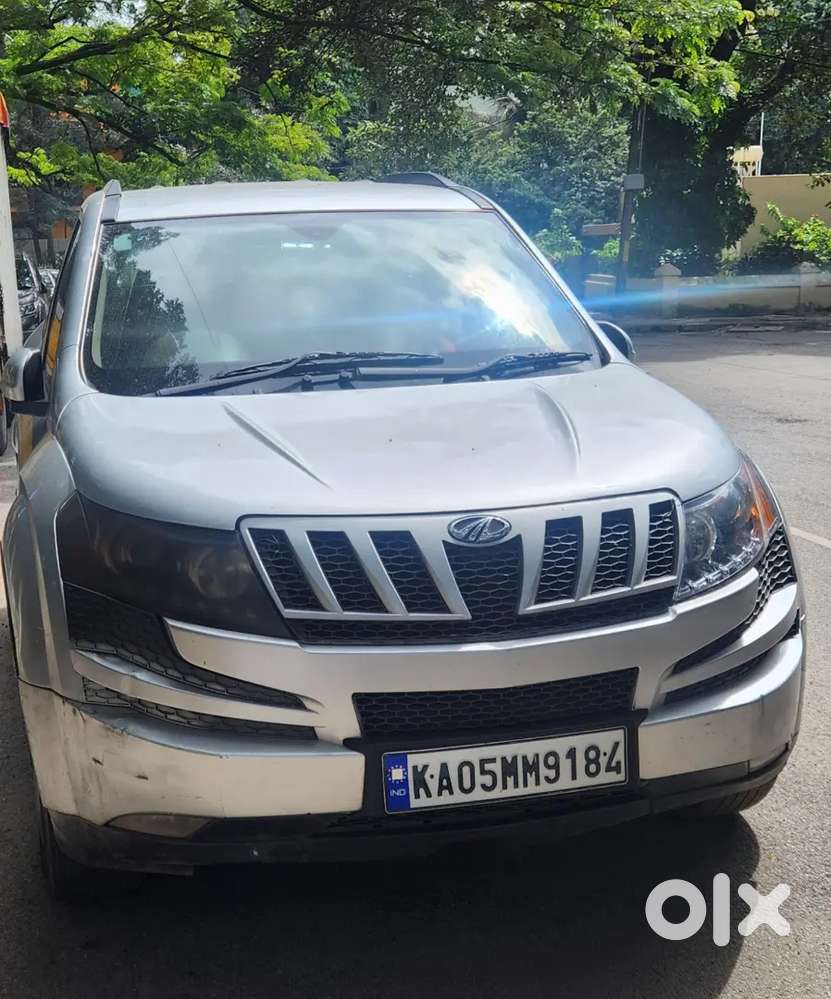 Mahindra XUV500 2013