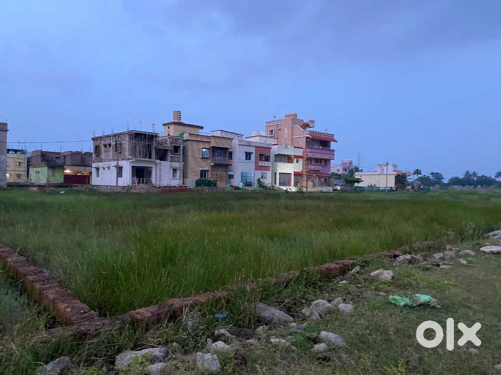 Plot sale Near HI-Tech medical college nd Tankapani sai temple
