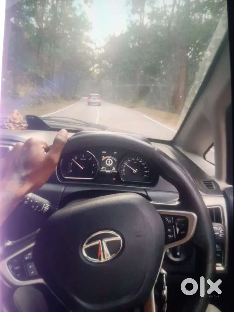 Kisi ko driver ki zarurat ho to call kare