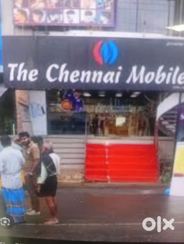 Showroom sales executive