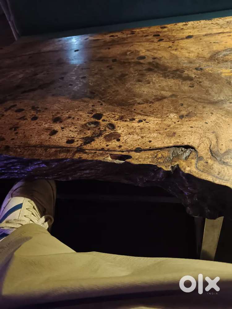 Building on rent full building