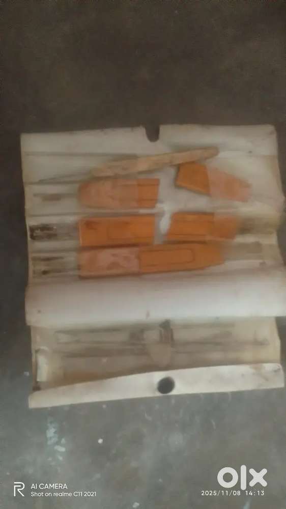 Old is gold sweater machine