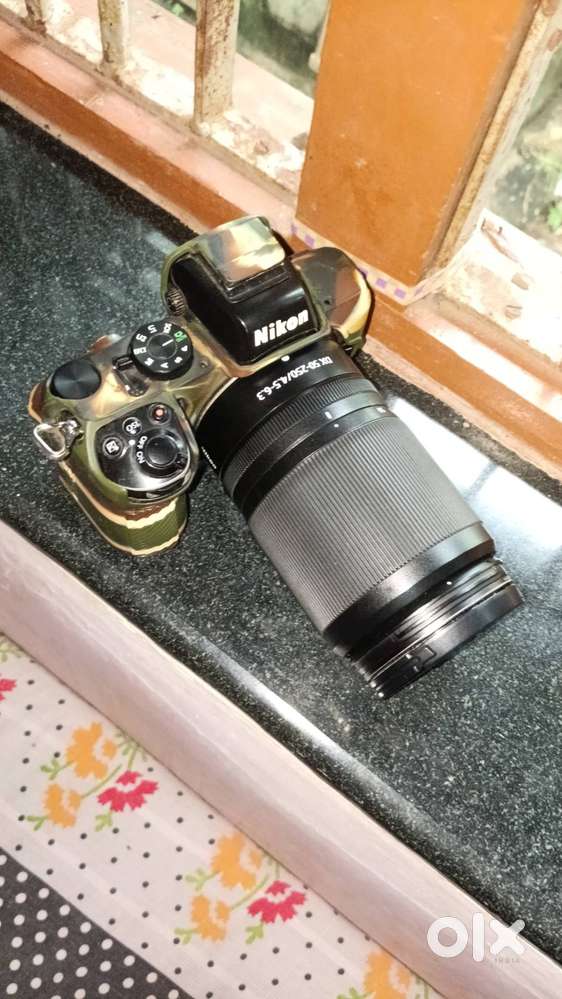 Nikon Z50 with 18-50 lens and 50-250 lens and 32gb memory card and bag