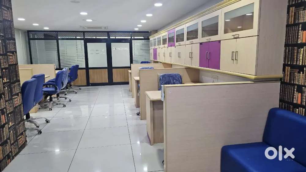 Main Roadface 920sqft furnish office for rent at vasna bhayli road