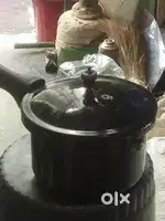 Pressure cooker