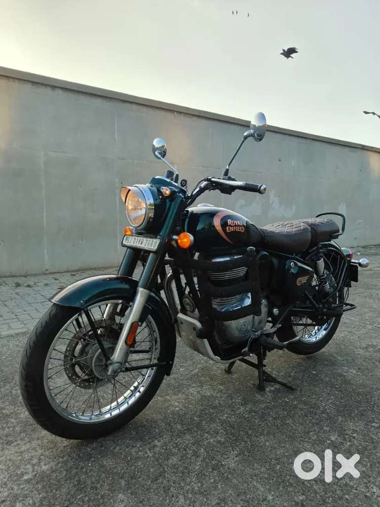 Royal Enfield classic full condition 1st owner 2022 dual disc abs