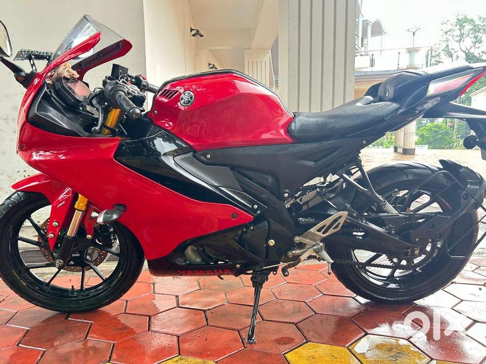 R15 v4 sell good condition