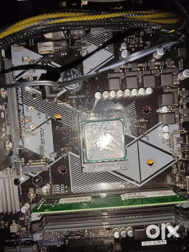 Mother board. Asus B450M-A