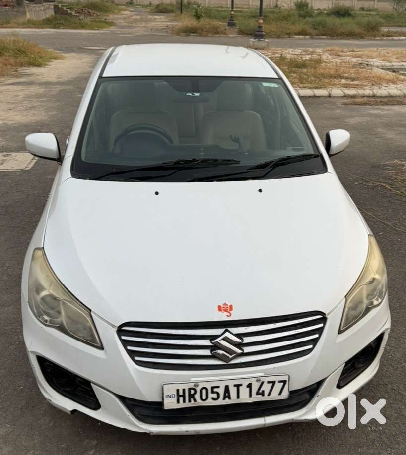 Maruti Ciaz 2016 Diesel Well Maintained n company service record
