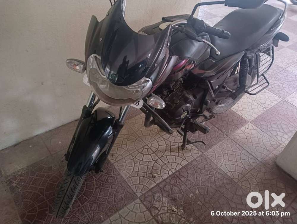 Bajaj discover 125..rs 25000 only