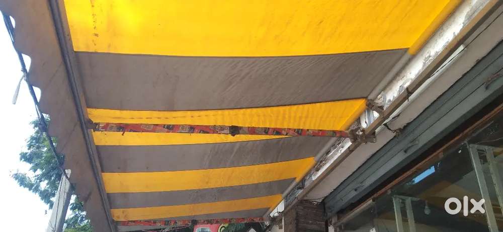 Good condition SHED for Shops Available