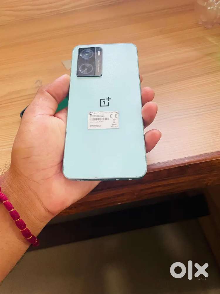 One plus Nord  N20 SE 6 month old in warranty 128 gb
