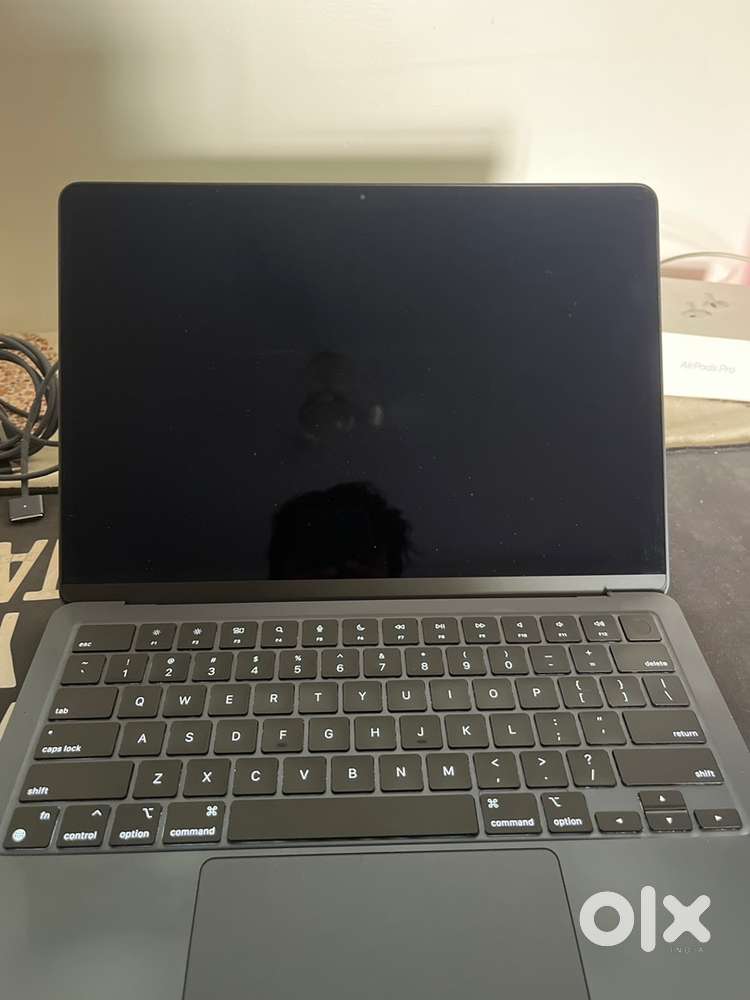 Apple Macbook Air M2 16 GB RAM