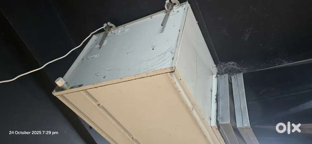 Bluestar ductable AC for sale 5.5 ton