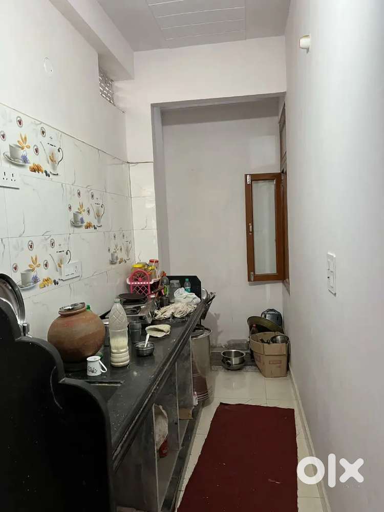 Saprate Flat available for Rent