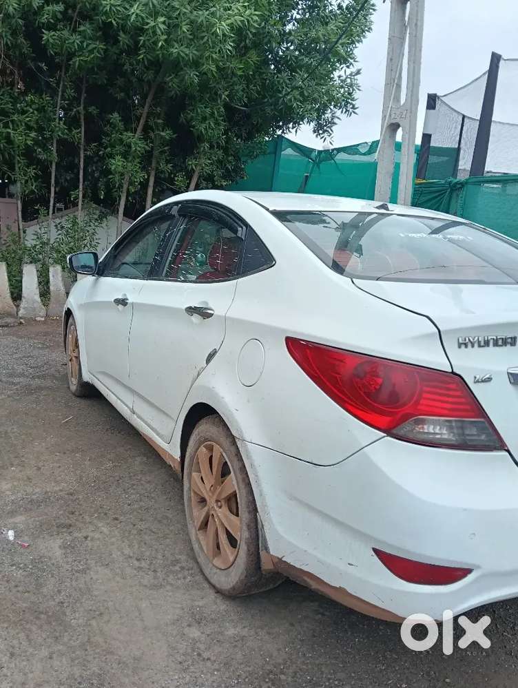 Hyundai Verna 2012 Diesel 110000 Km Driven