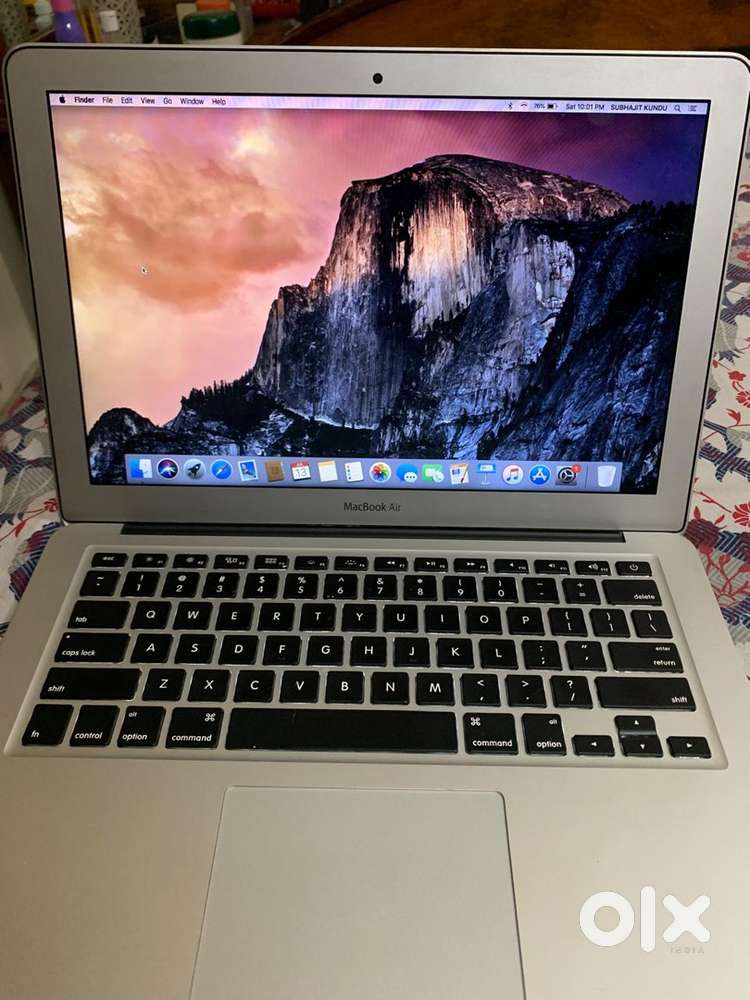 Mac Air 13 inch in mint condition for urgent sale