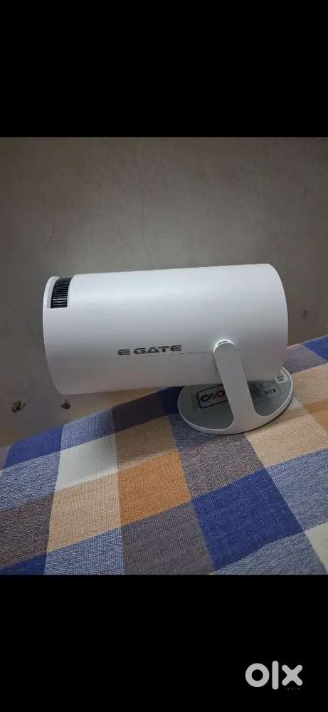 Projector Egate 1080P
