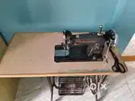 Swing machine azad with table