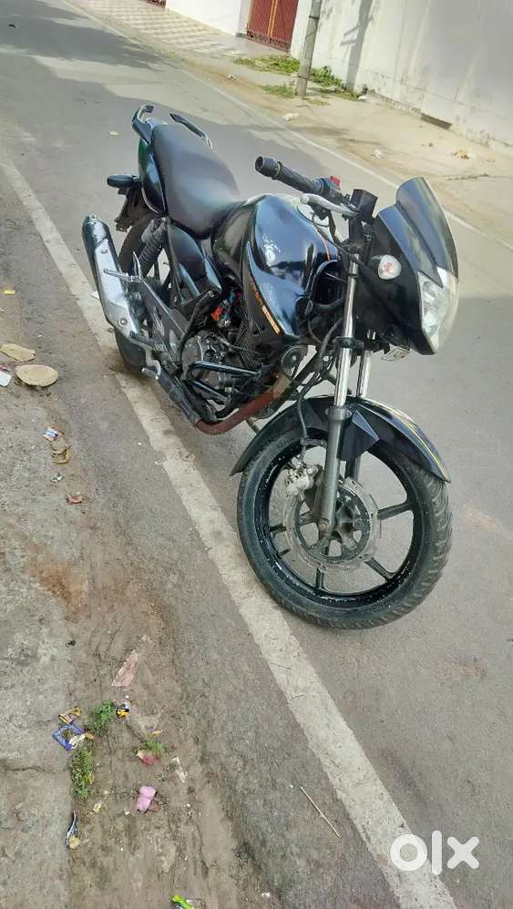 Bike mein Koi Kam nahin Hai onley service karaen aur chalayen