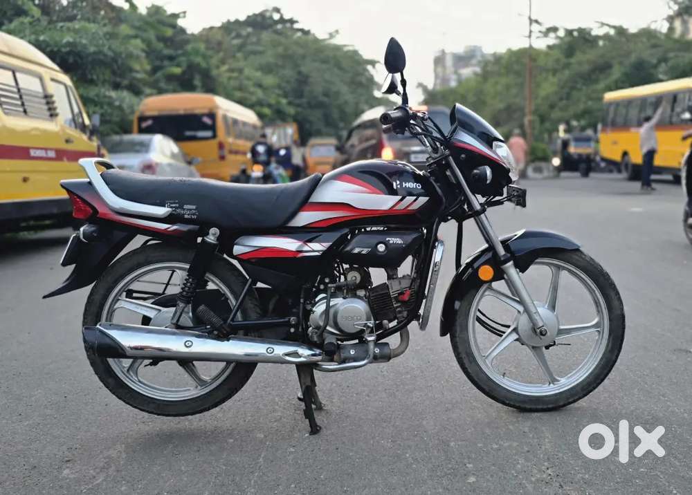 Hero HF deluxe Model 2022 Aug reg .
in super mint condition