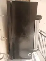 Badi Almera hai ek sell krni hai