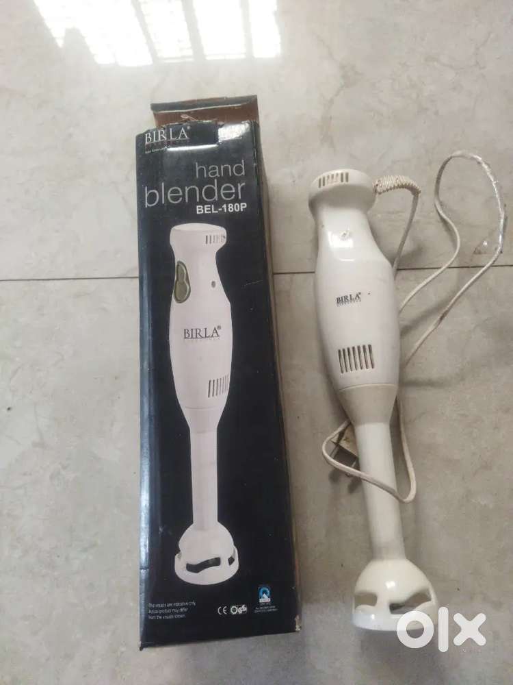 Electric hand blender
