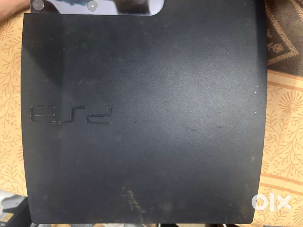 PS3 with original controller, move and wires