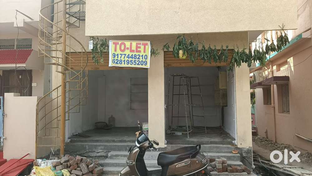 Small shops for Rent on Main Road