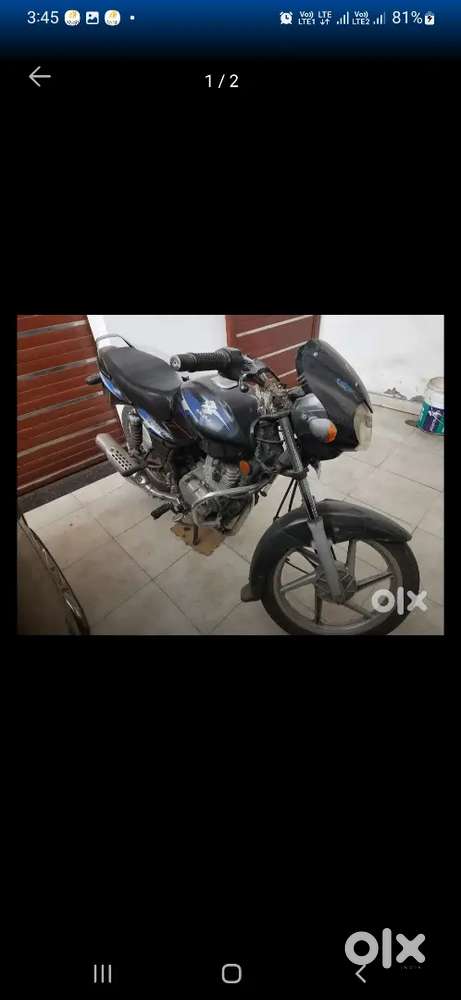 Bajaj Discover with Alloay Wheels