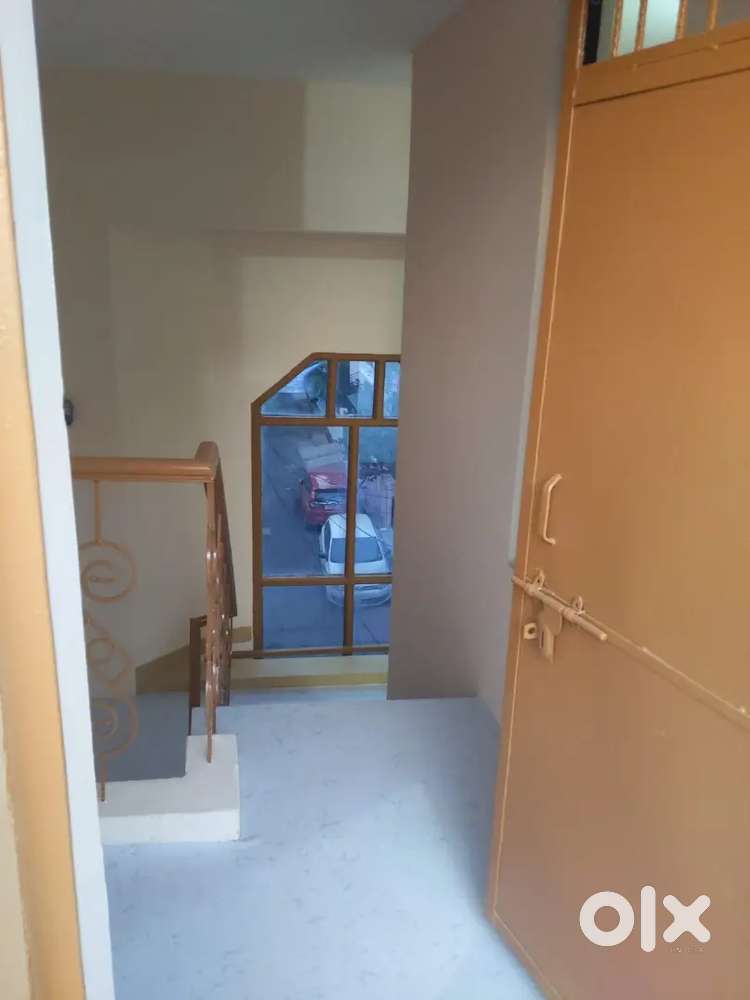 1 room kitchen bathroom