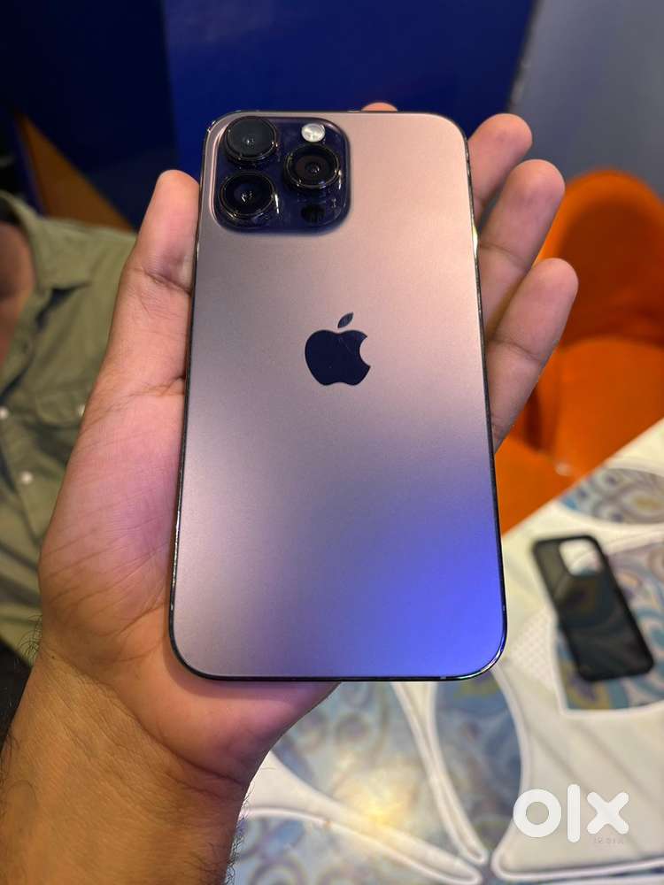 iphone 14 pro max 256gb in warranty with bill,box,cable,covers.