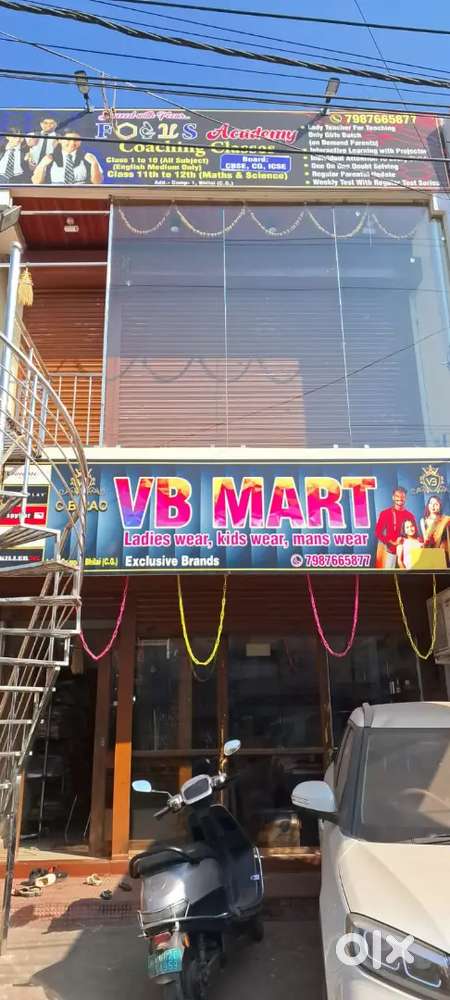 Sales girl for garment shop