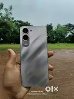 VIVO Y 19 4 , 128 5 MON OLD