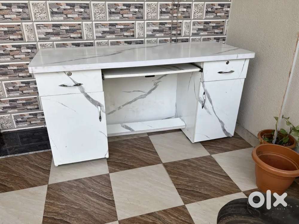 Office Table