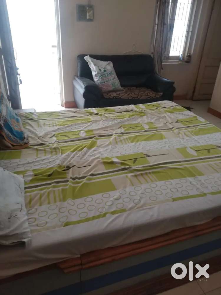 WAGHAWADI ROAD 1 FURNISH ROOM