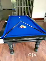 Pool & snooker table
