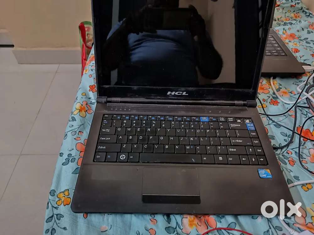 i3 laptop not turning on