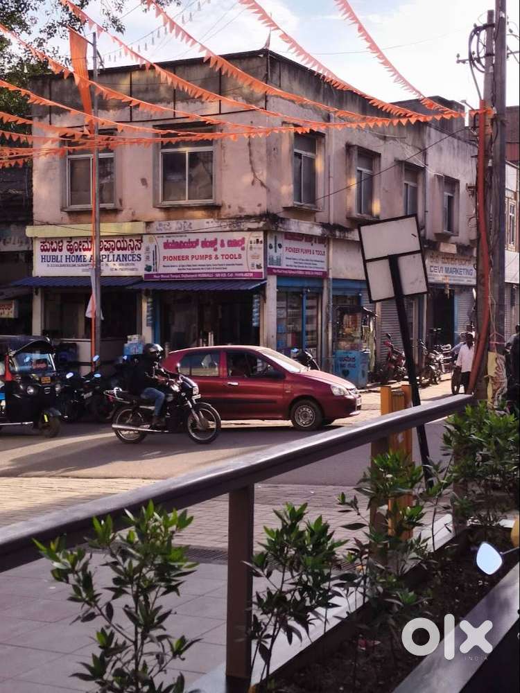 1000 SQFT space available in 1st floor in Prime Business area in Hubli
