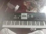 Yamaha piano