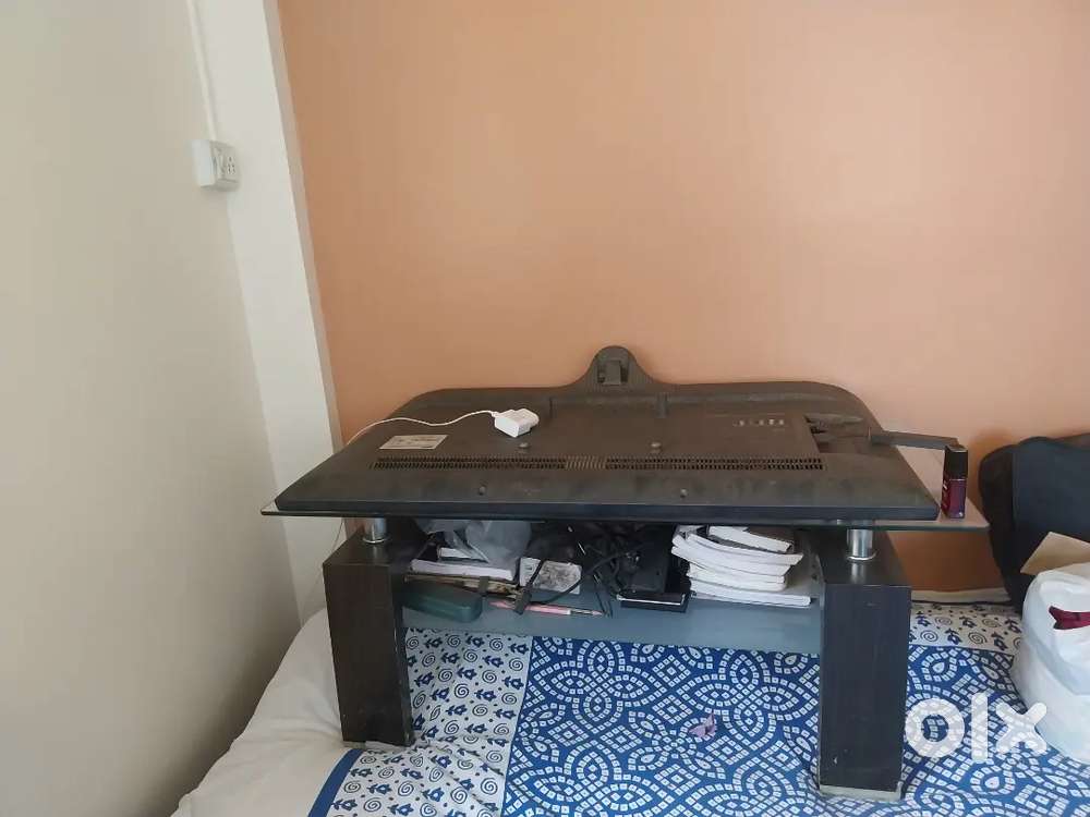 Center table