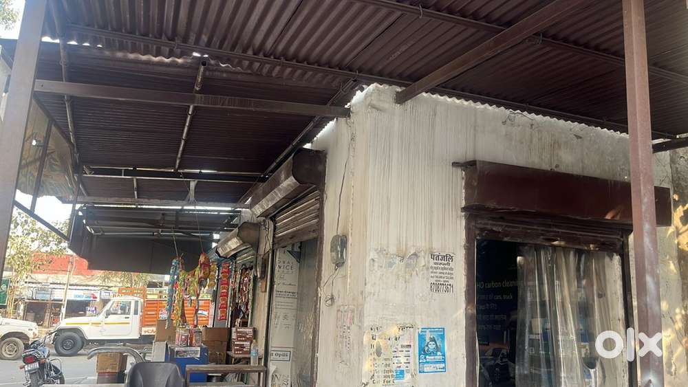 CCTV CAMERA, DOWN SELLING , WELL MAINTANCE, CORNER , SHADE BOTH SIDE