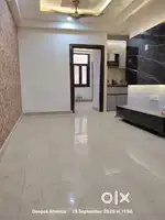 60 ft road facing flat