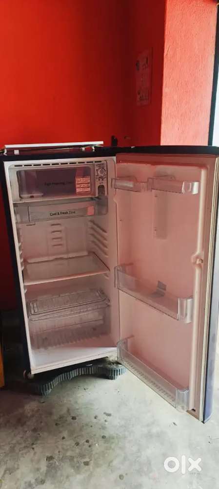 My new 6 month new Lg freeze sell