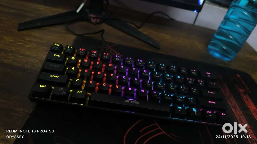Ant Esports MK1200 mini (red switches) perfect condition