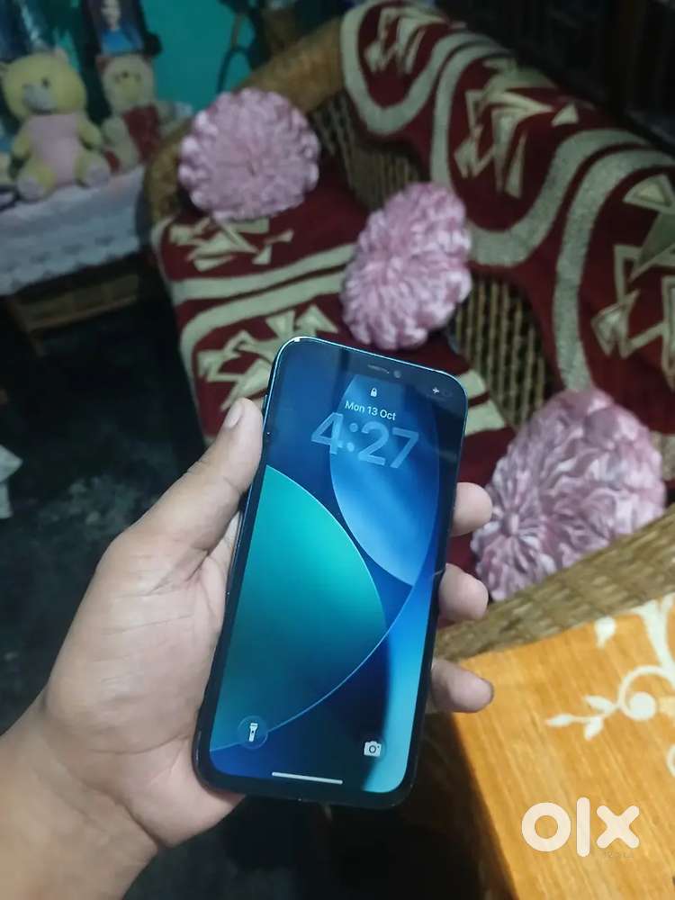 I phone 12 64 gb