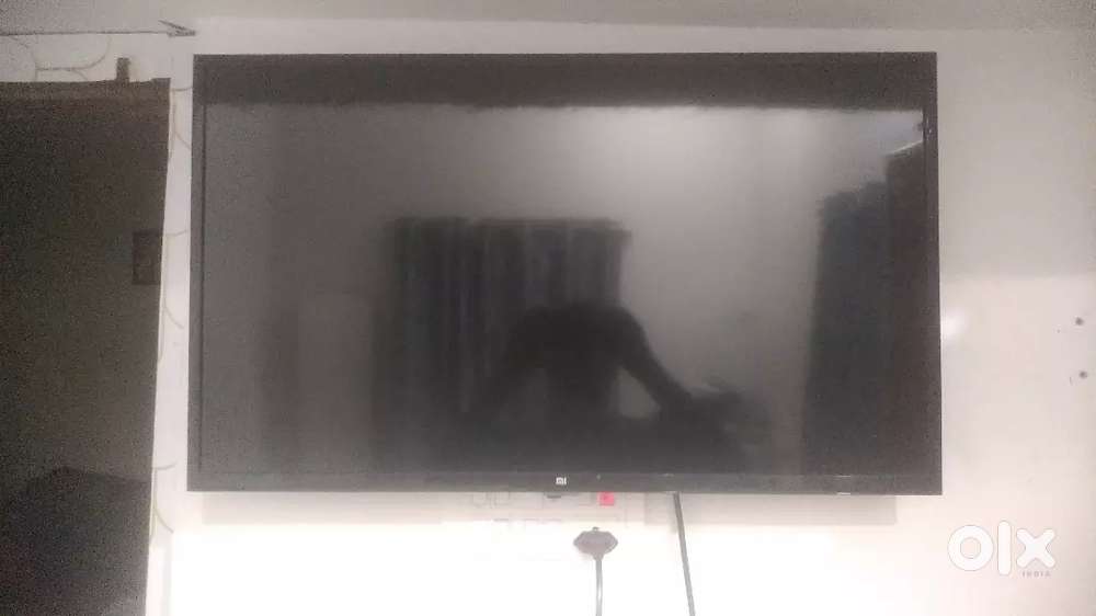 Redmi Android 32 inch TV  (Working Condition)