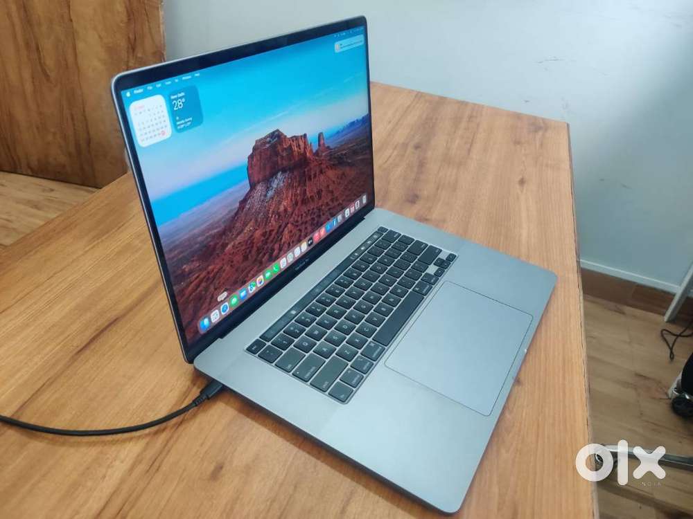 Apple MacBook Pro Model A2141 RAM 32GB (16-inch 2019) Thunderbolt 3por
