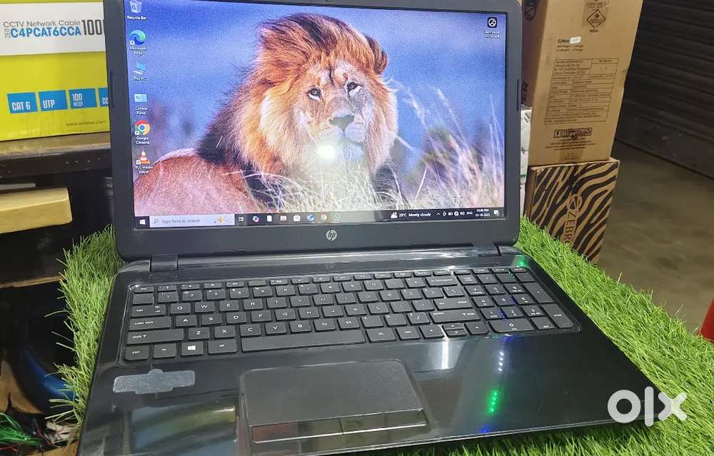 HP LAPTOP @NEW CONDITION@ 256 GB